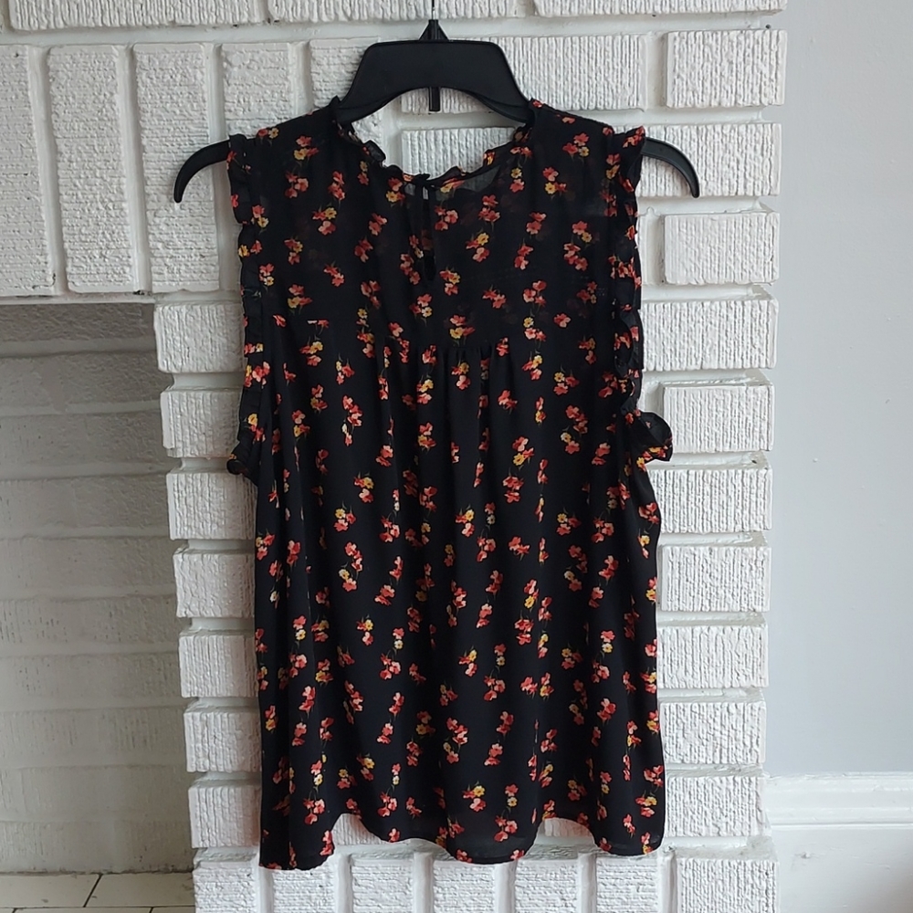 a.n.a. Sleeveless Floral Blouse - Picture 2 of 11